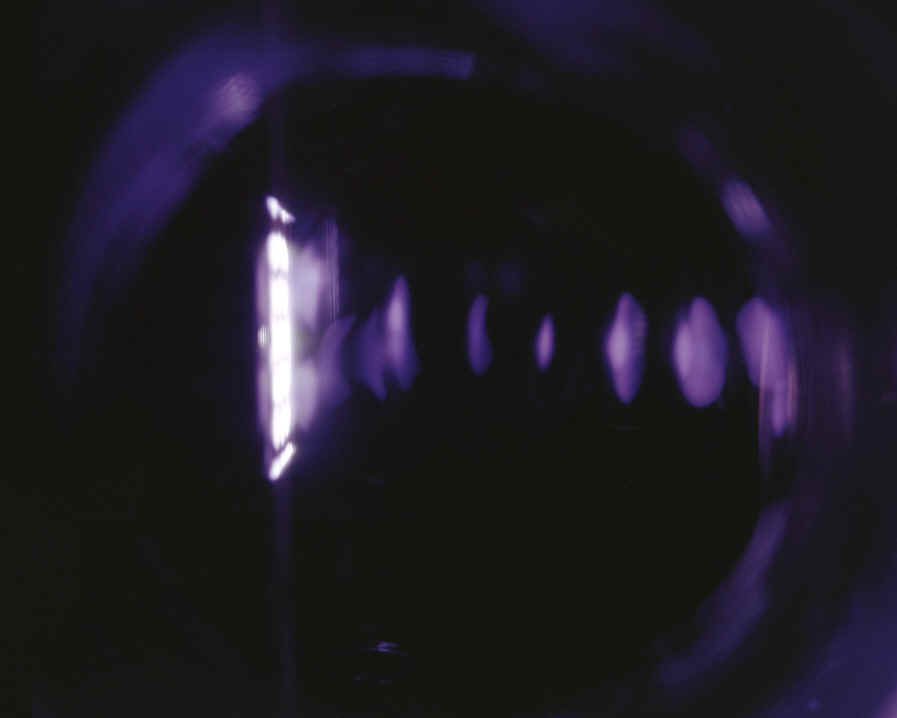 Standing-wave plasmoids in a microwave field